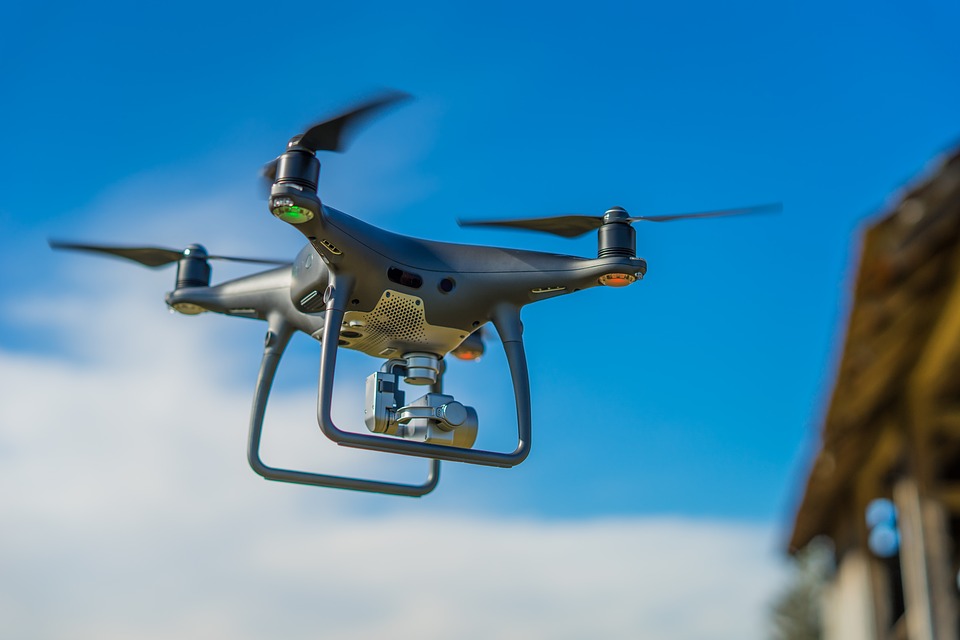 Why Car Manufacturers are Using Drones to Ship Auto Parts